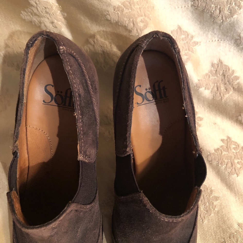 Sofft Brand Simola Chocolate Brown Distressed Suede Leather Booties - Picture 6 of 13